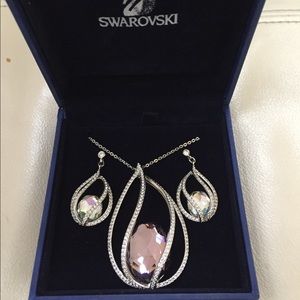 Swarovski gorgeous set
